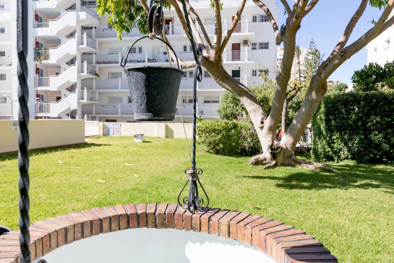 Bhost - Roca Castle Apartment Torremolinos Exterior photo
